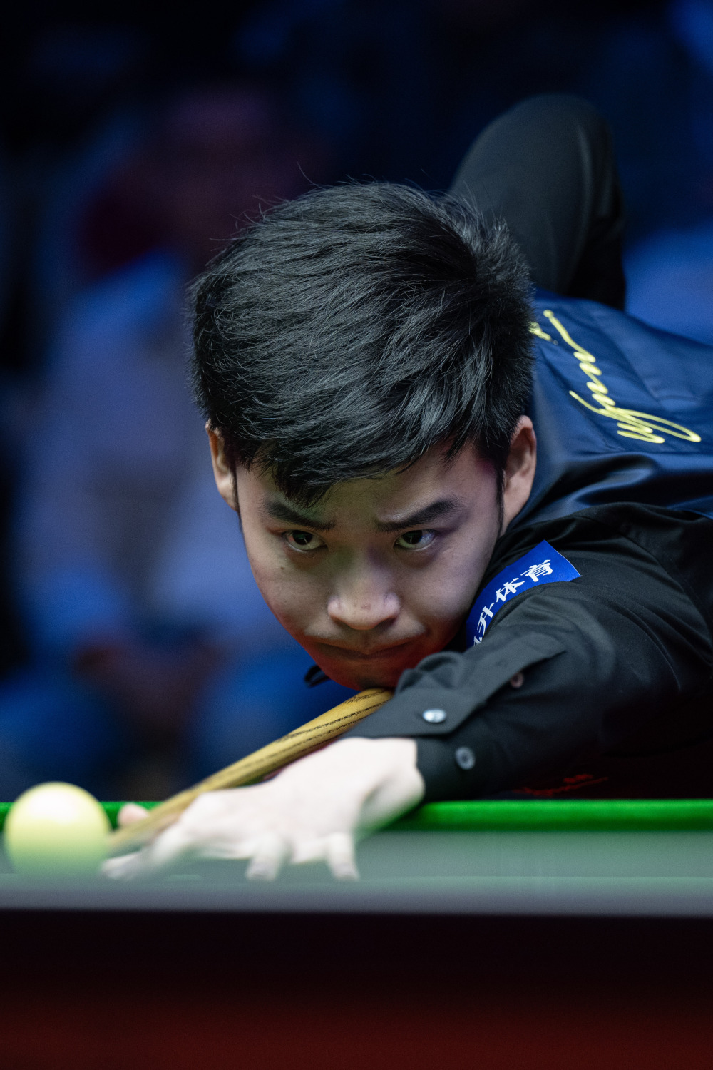 略更多地集 略更多地集